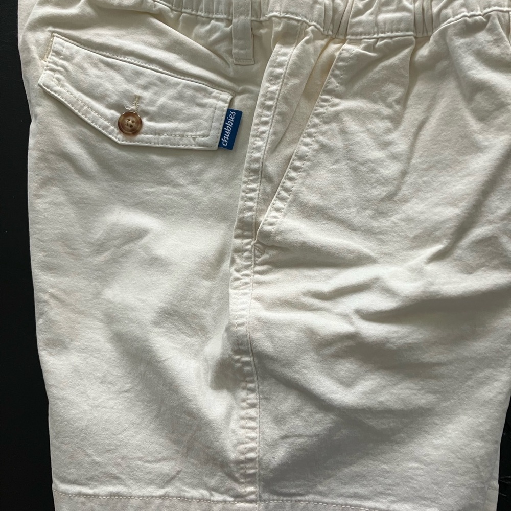 Chubbies! Shorts, size small, off white color, 13 inches outer side